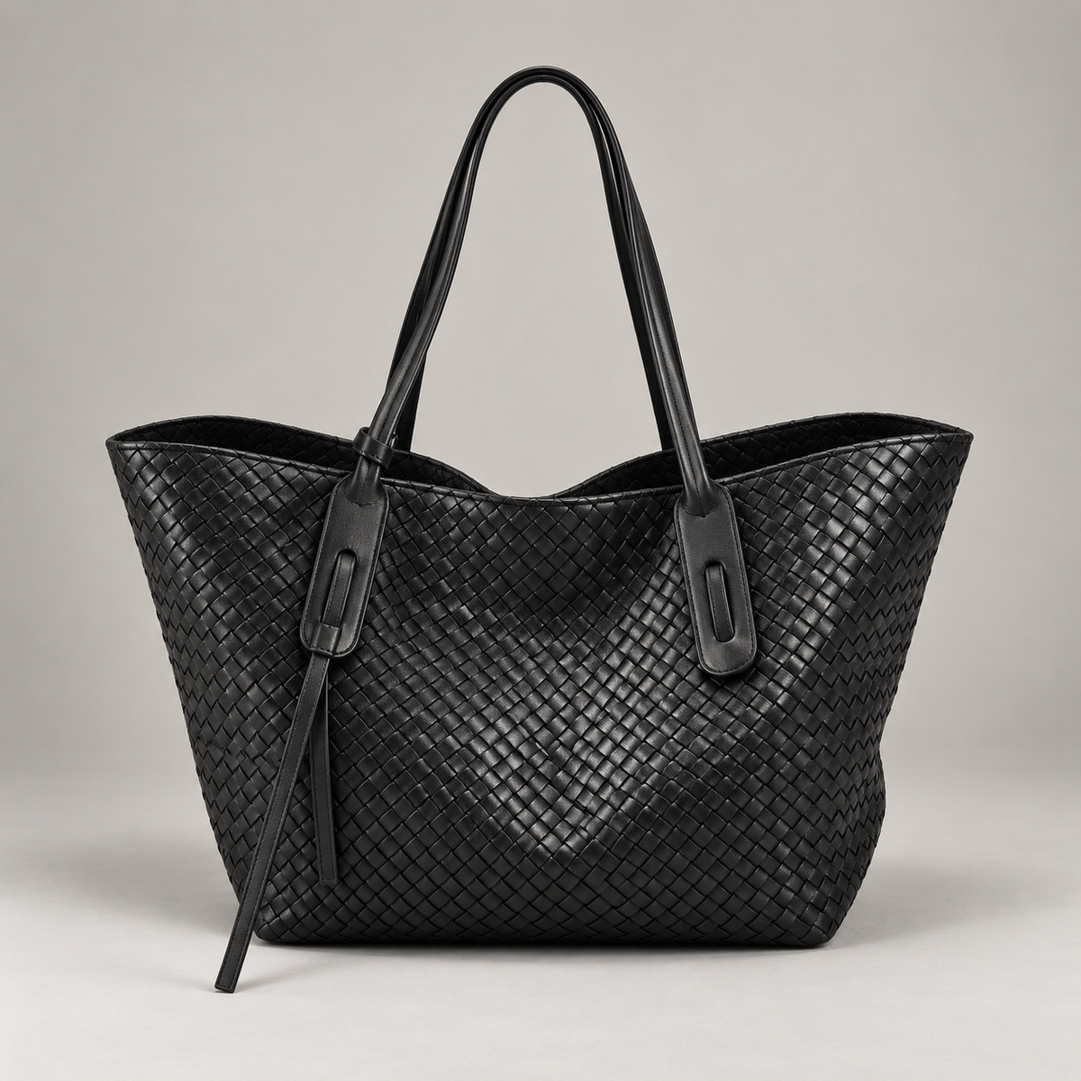 MVRNLO Amara Woven Tote Bag