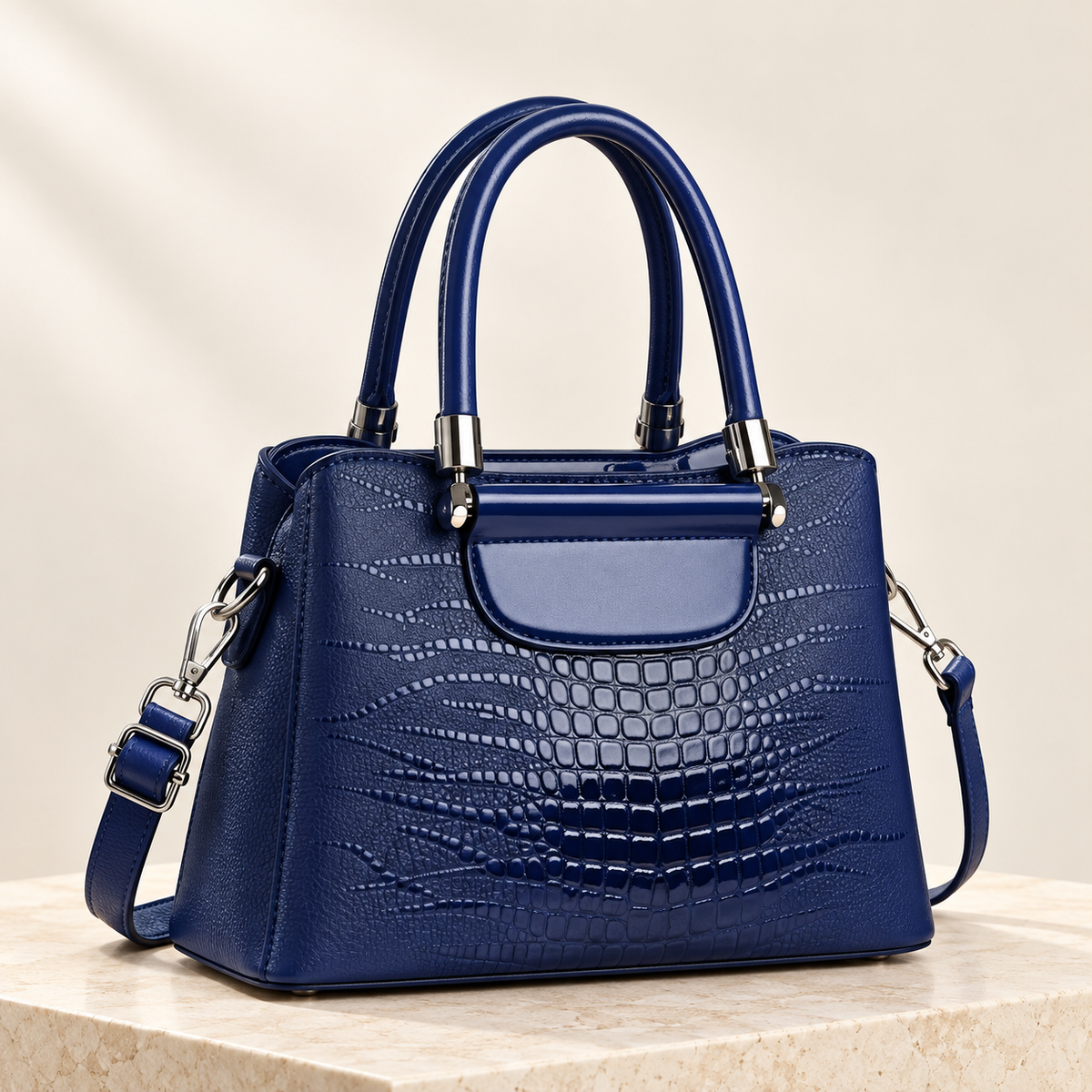 MVRNLO Elara Croc Handbag