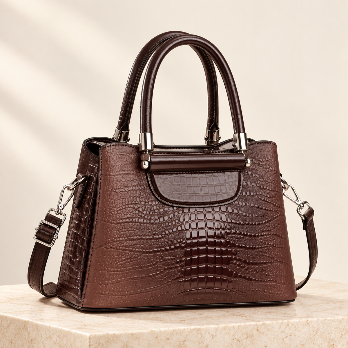 MVRNLO Elara Croc Handbag