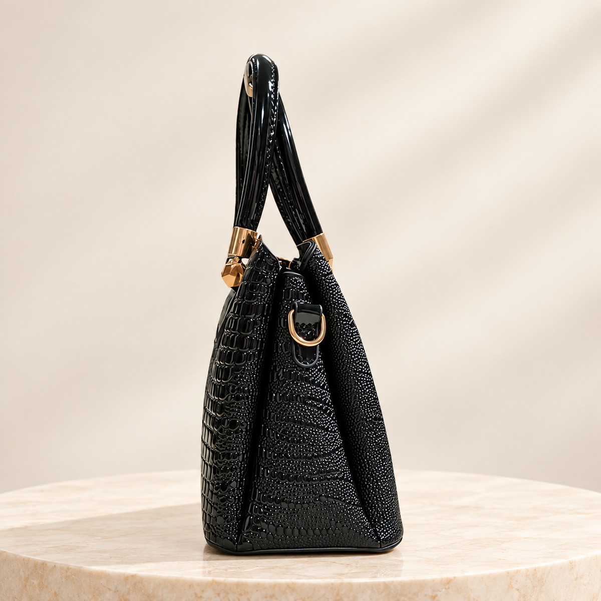 MVRNLO Elara Croc Handbag